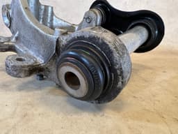 BMW BMW M5 E39 Genuine Rear Wheel Left Hub Carrier 33322282061 — thumbnail 5