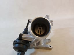 BMW GENUINE NEW BMW F45 F46 F48 F39 MINI Connecting pipe with bypass flap 8584207 — thumbnail 6