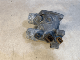 BMW GENUINE BMW 7 E23 Thermostat housing 11531710959 — thumbnail 5