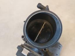 BMW BMW Genuine Fuel Injection System Throttle Housing Assembly E70 E90 E60 F01 F02 — thumbnail 9