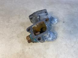 BMW GENUINE BMW 7 E23 Thermostat housing 11531710959 — thumbnail 9