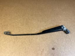 MERCEDES-BENZ Mercedes G class W463 Genuine Rear Trunk Window Wiper Arm A4638200244 — thumbnail 1