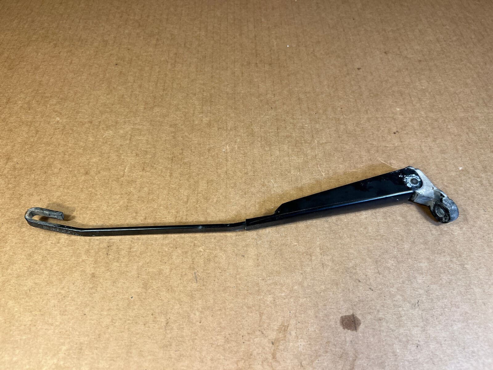 MERCEDES-BENZ Mercedes G class W463 Genuine Rear Trunk Window Wiper Arm A4638200244