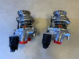 BMW BMW 5 7 X5 X7 G30 G11 G12 G05 G07 GENUINE SET 2X NEW Turbo Chargers 5.0i — thumbnail 7