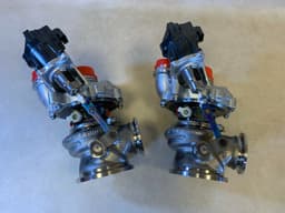 BMW BMW 5 7 X5 X7 G30 G11 G12 G05 G07 GENUINE SET 2X NEW Turbo Chargers 5.0i — thumbnail 6