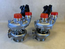BMW BMW 5 7 X5 X7 G30 G11 G12 G05 G07 GENUINE SET 2X NEW Turbo Chargers 5.0i — thumbnail 9