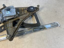 BMW GENUINE BMW 7 Series E23 Electric window lifter Rear LEFT LH 51351868191 — thumbnail 5
