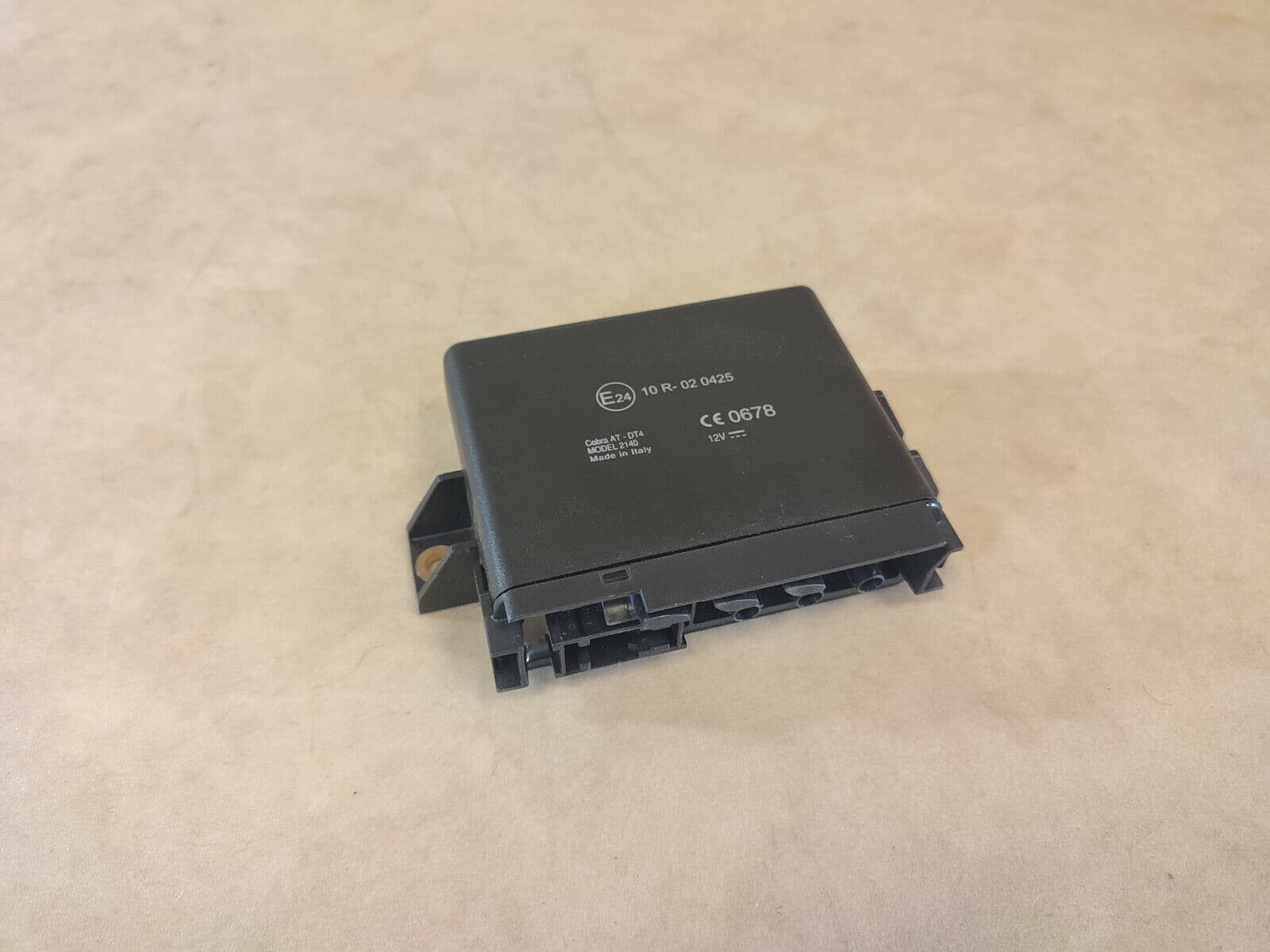 AUDI Audi A1 A3 A4 A5 A7 A8 R8 Q3 4E0060385A Control unit vehicle positioning system
