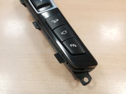 BMW BMW 7'er F01 F02 Central Consule PDC SPORT SUSPENSION CAMERA SWITCH 61319201487 — thumbnail 2