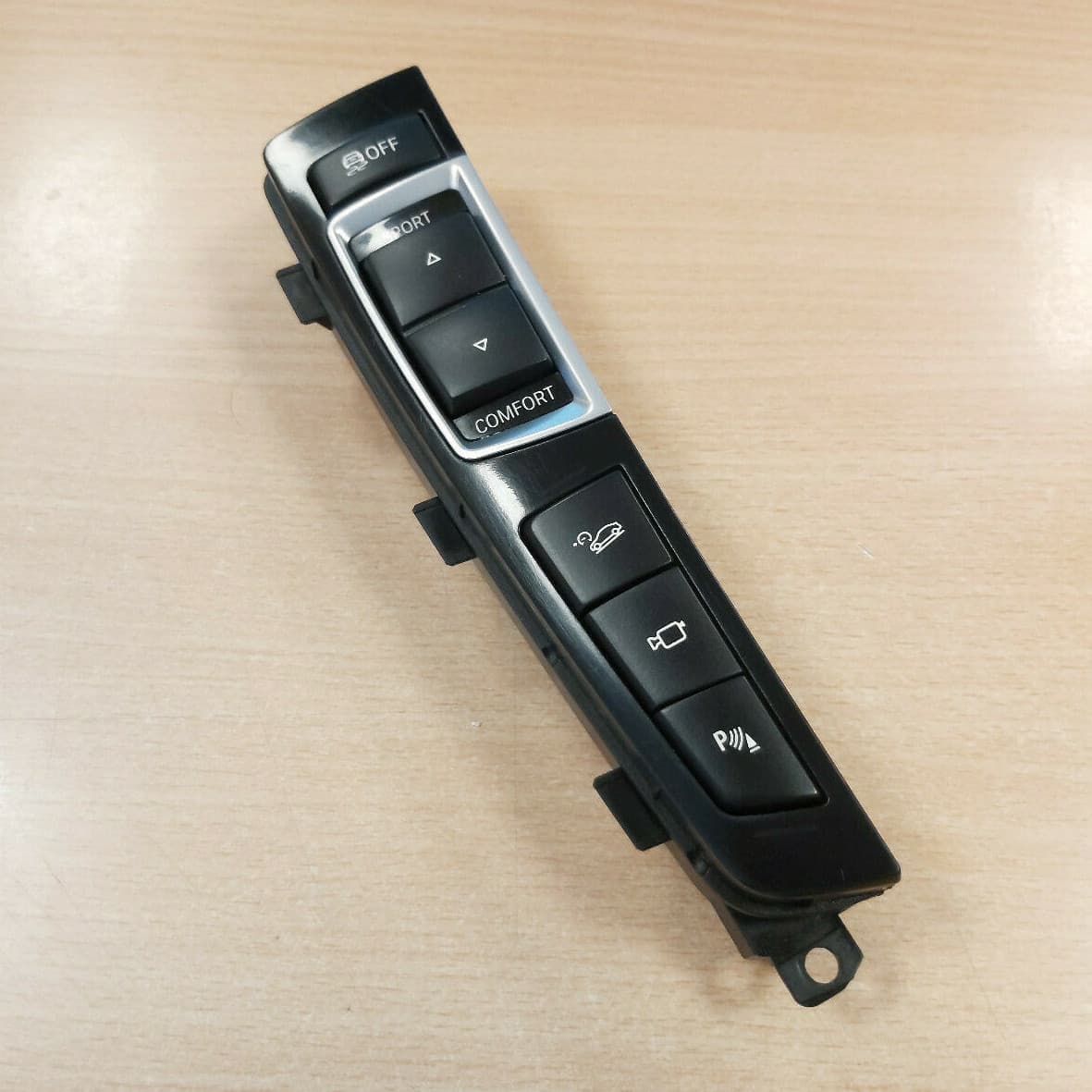 BMW BMW 7'er F01 F02 Central Consule PDC SPORT SUSPENSION CAMERA SWITCH 61319201487