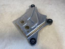 BMW BMW 5 G30 G31 G38 F90 6 G32 7 G11 G12 Genuine DSC Hydraulic unit Bracket Holder — thumbnail 9