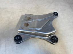 BMW BMW 5 G30 G31 G38 F90 6 G32 7 G11 G12 Genuine DSC Hydraulic unit Bracket Holder — thumbnail 10