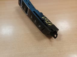BMW BMW 7'er F01 F02 Central Consule PDC SPORT SUSPENSION CAMERA SWITCH 61319201487 — thumbnail 9