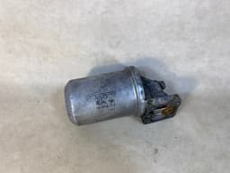 BMW GENUINE BMW 7 E23 Oil Filter Head Housing 11421716584 — thumbnail 1