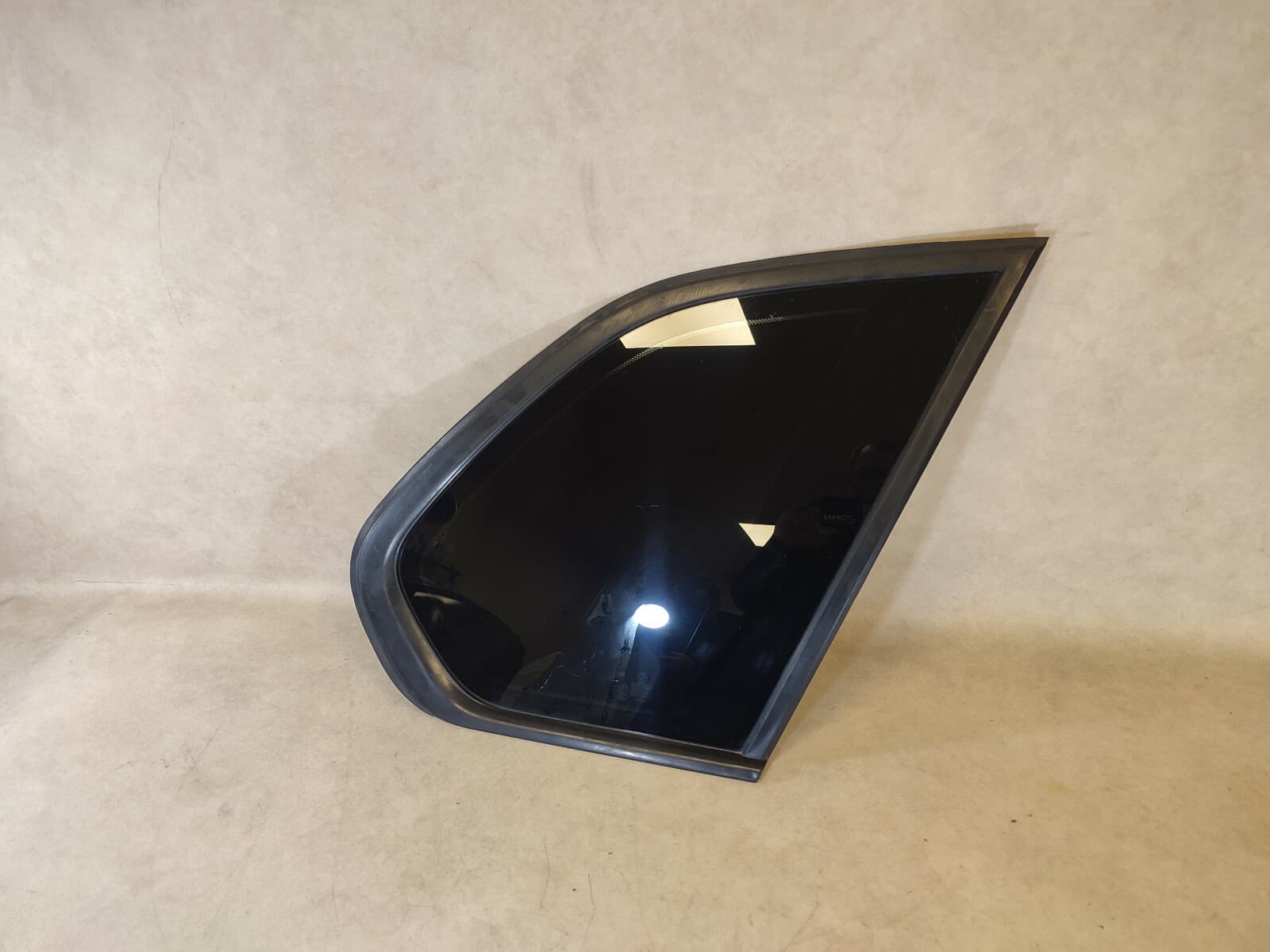 BMW X5 E70 Genuine Green Side Window With Right Gasket 51377207874