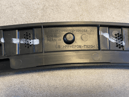 BMW OEM BMW X5 G05 WHEEL ARCH TRIM REAR RIGHT 51777441050 — thumbnail 6