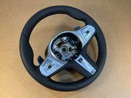 BMW BMW 7 G11/G12 LCI X7 G07 OEM M Steering Wheel Shift Paddles VIBRO Heating Assist — thumbnail 5