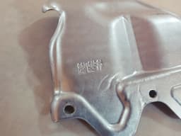 BMW NEW GENUINE BMW Mini 11658571892 8571892 Turbo charger heat shield — thumbnail 3