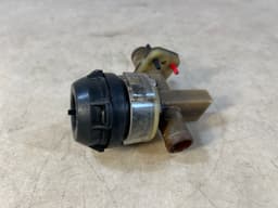 BMW GENUINE BMW E23 7 SERIES Heater control Water valve 64111376321 — thumbnail 5