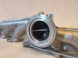 BMW GENUINE NEW BMW G-Series G01 G02 G05 G07 G11 G12 G20 G30 G31 Exhaust manifold — thumbnail 7