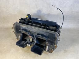 BMW OEM BMW E23 7 SERIES Heater and Housing Salon Set — thumbnail 2