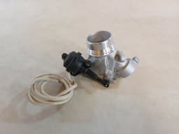BMW GENUINE BMW 3 G20 5 G30 G31 6 G32 GT X3 G01 X4 G02 Bypass valve 11658587518 — thumbnail 5