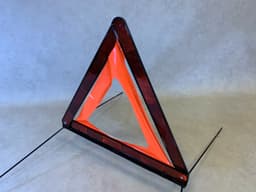 BMW BMW MINI 1 2 3 4 5 6 7 X3 X5 X6 OEM Hazard Warning Triangle with container Euro — thumbnail 4