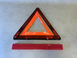 BMW BMW MINI 1 2 3 4 5 6 7 X3 X5 X6 OEM Hazard Warning Triangle with container Euro — thumbnail 9
