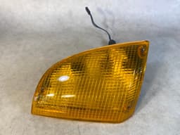 BMW BMW 7 E23 FACELIFT OEM TURN SIGNAL LIGHTS LH / RH 63131370272 63131370271 — thumbnail 2
