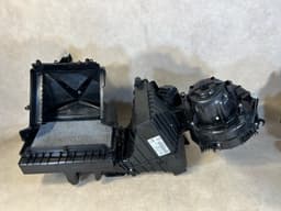 PORSCHE Porsche 911 991 GENUINE AC Air Heater Blower Case Housing 99157301107 RHD — thumbnail 9