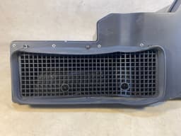 MERCEDES-BENZ Mercedes G class W463 GENUINE Intake Duct Heating Housing Box — thumbnail 9