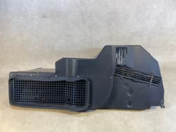 MERCEDES-BENZ Mercedes G class W463 GENUINE Intake Duct Heating Housing Box — thumbnail 8