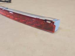 MERCEDES-BENZ NEW Genuine Mercedes Benz W204 W212 W213 W217 W218 W257 3rd Brake LED Light Rear — thumbnail 6