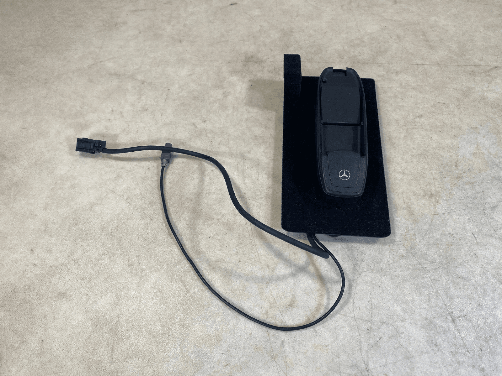 MERCEDES-BENZ Mercedes G class W463 Car Phone System A2038200651