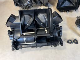 PORSCHE Porsche 911 991 GENUINE AC Air Heater Blower Case Housing 99157301107 RHD — thumbnail 5