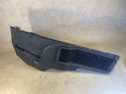 MERCEDES-BENZ Mercedes G class W463 GENUINE Intake Duct Heating Housing Box — thumbnail 2