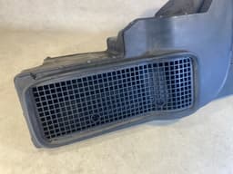 MERCEDES-BENZ Mercedes G class W463 GENUINE Intake Duct Heating Housing Box — thumbnail 6