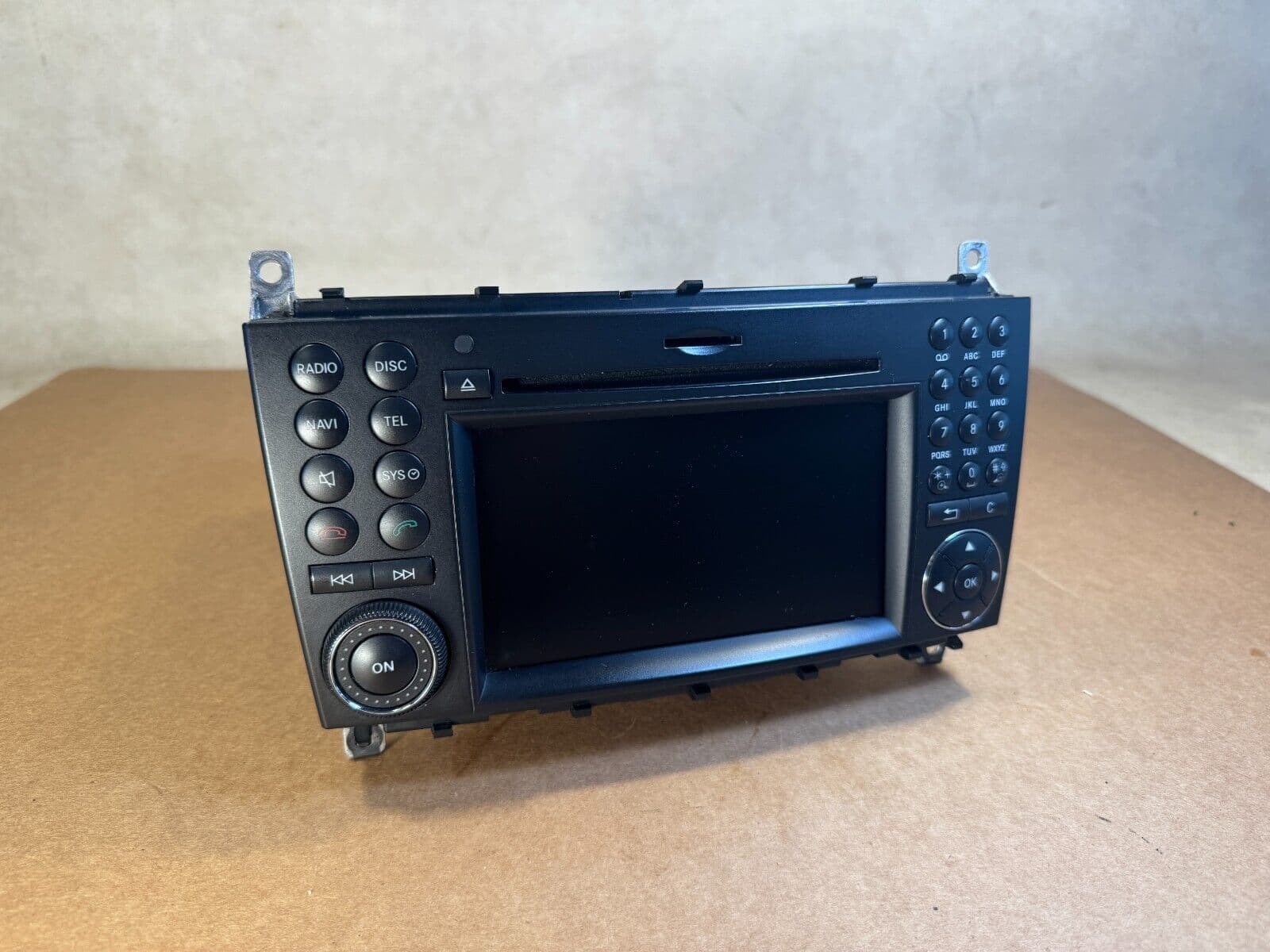 MERCEDES-BENZ Mercedes G-Class W463 Multimedia GPS CD Radio Audio System A1698704994