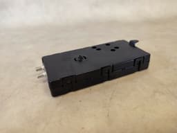 BMW BMW G11 G12 G30 G31 G32 G38 Antenna amplifier Diversity AM FM 65209384055 — thumbnail 6