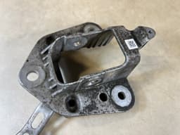 PORSCHE Porsche 911 991 GENUINE Rear Left Control Arm Bracket 99133132902 — thumbnail 5