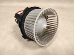 AUDI AUDI A4 A5 RS5 SQ5 S4 Q5 OEM CAR MOTOR FAN BLOWER 8T1820021, 8T1 820 021 — thumbnail 2