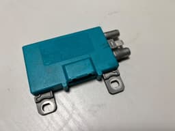 MERCEDES-BENZ Mercedes G class W463 GENUINE Antenna Amplifier control Unit A4638200789 — thumbnail 4