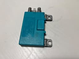 MERCEDES-BENZ Mercedes G class W463 GENUINE Antenna Amplifier control Unit A4638200789 — thumbnail 3