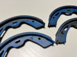 PORSCHE Porsche 911 991 Cayman 981 982 718 Panamera 970 GENUINE Handbrake Pads — thumbnail 2