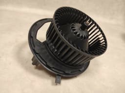 VW VW GOLF 7 VII TOURAN 5T - HEATER BLOWER MOTOR FAN, 5Q1819021, 5Q1819021E — thumbnail 1