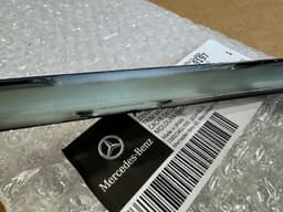 MERCEDES-BENZ Mercedes Benz VITO W447 GENUINE AMG BLACK FRONT RIGHT GRILLE BOTTOM MOLDING TRIM — thumbnail 8