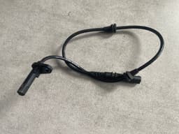 BMW GENUINE BMW X5 E70 X6 E71 Rear Right ABS Brake Sensor 61126908705 — thumbnail 10