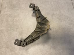 BMW OEM BMW X5 X6 series E70 E71 F15 F16 Engine Holder 51717137238 — thumbnail 9