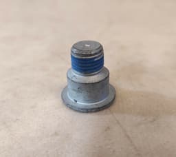 MERCEDES-BENZ NEW MERCEDES-BENZ G W463 - FRONT WHEEL BRAKE CAP BOLT, A0019900914, 0019900914 — thumbnail 9