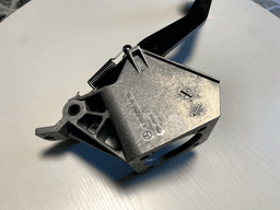 MERCEDES-BENZ Mercedes G class W463 GENUINE BRAKE PEDAL With Bracket A4632904901 — thumbnail 4